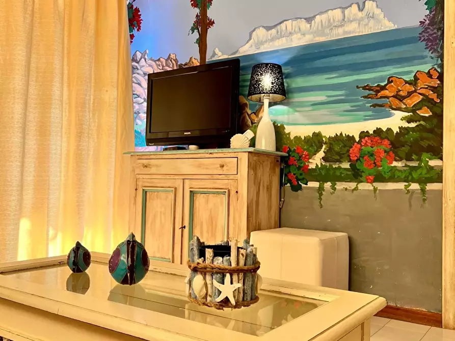 Immagine 4 di Casa trifamiliare in vendita  in Via Su Pinnone, 3/2 a Olbia