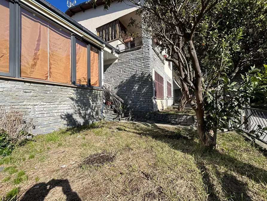 Immagine 9 di Casa trifamiliare in vendita  in via dei caduti a Coreglia Ligure