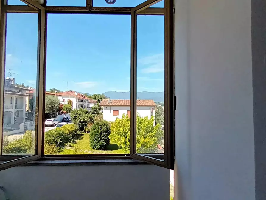 Immagine 4 di Casa trifamiliare in vendita  a Conegliano