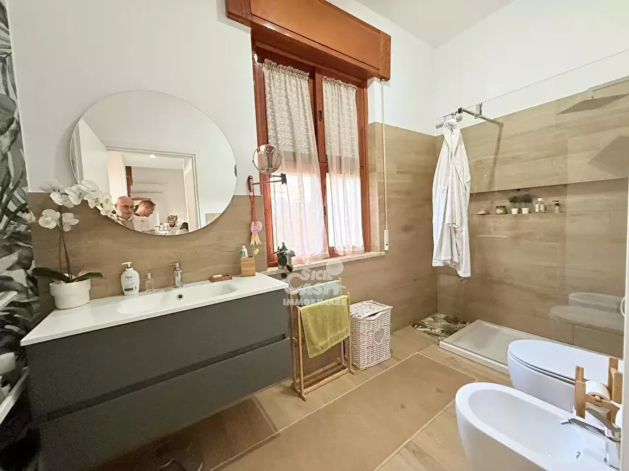 Immagine 25 di Casa trifamiliare in vendita  a Marsala