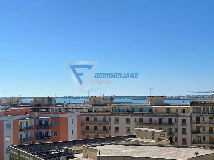 Immagine 4 di Casa trifamiliare in vendita  in piazza della repubblica a Siracusa