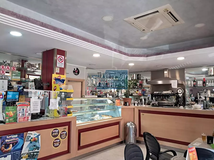 Immagine 9 di Casa trifamiliare in vendita  a Buccheri