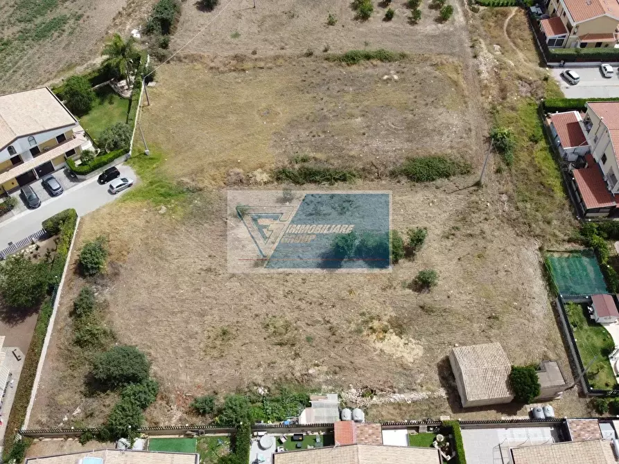 Immagine 10 di Terreno in vendita  a Avola