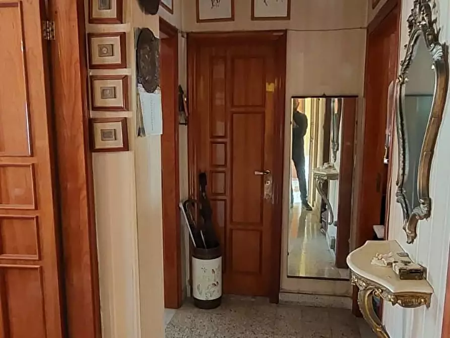 Immagine 26 di Casa trifamiliare in vendita  in Via Gioacchino Chinigò, 2 a Messina