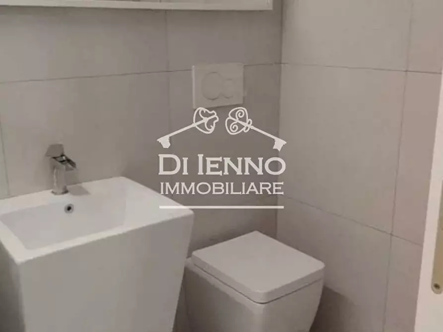 Immagine 16 di Casa trifamiliare in vendita  in Via Achille Loria a Roma