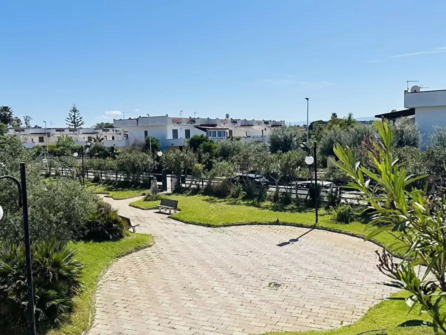 Immagine 28 di Casa trifamiliare in vendita  in Via Pantelleria, 13 a Villapiana