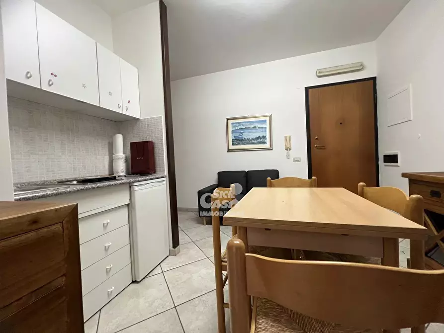 Immagine 8 di Casa trifamiliare in affitto  a Marsala