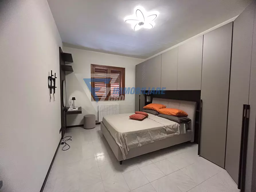 Immagine 6 di Casa trifamiliare in vendita  in Viale Scala Greca a Siracusa