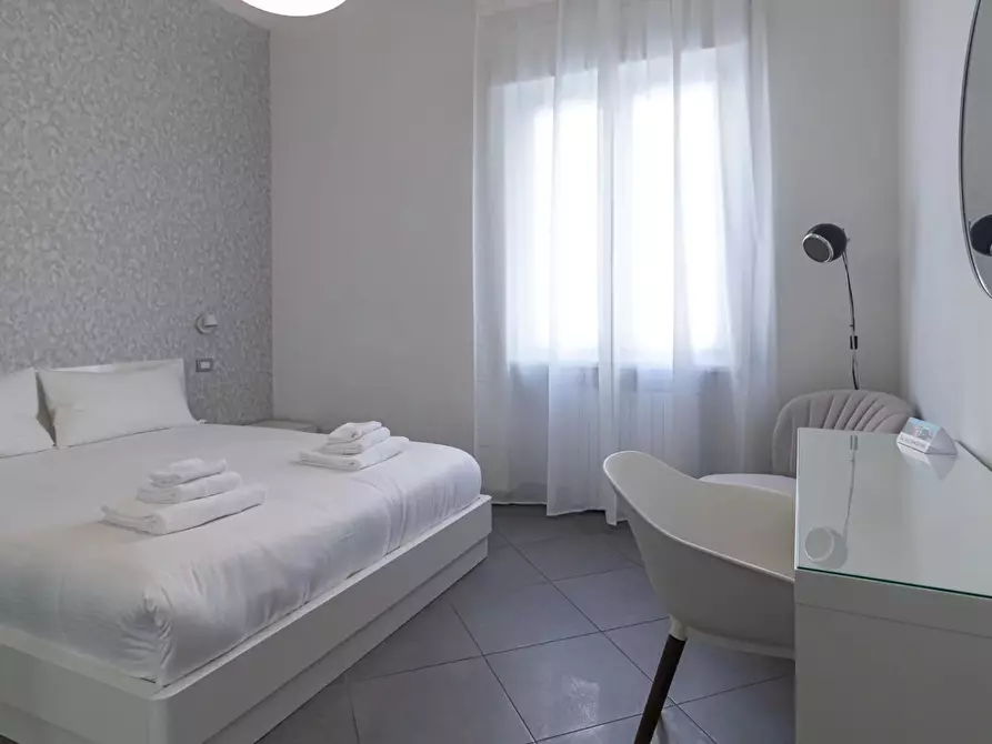 Immagine 2 di Casa trifamiliare in vendita  in Via Privata della Braida, 3 a Milano