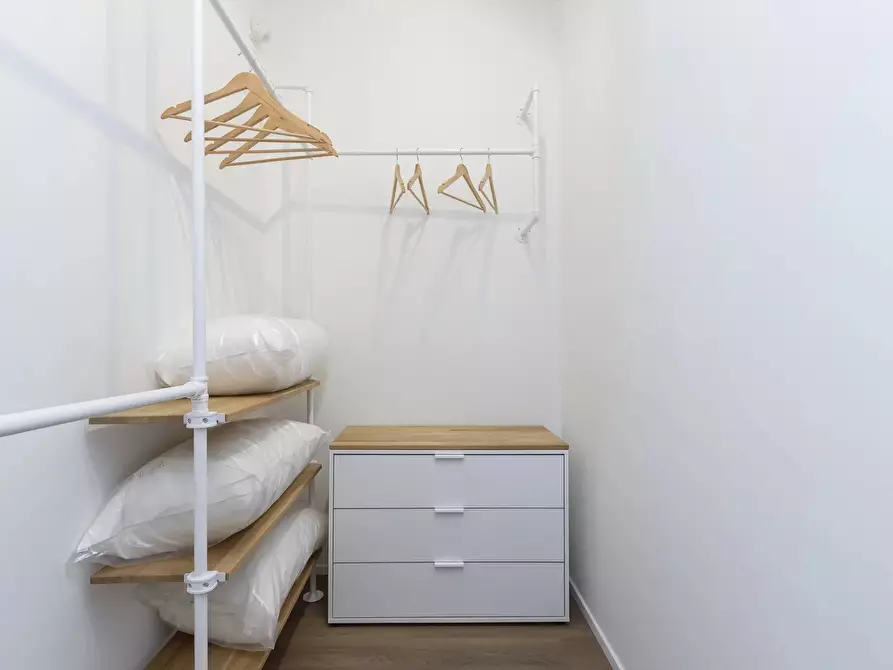 Immagine 19 di Casa trifamiliare in affitto  a Milano