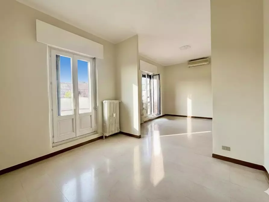 Immagine 8 di Casa trifamiliare in affitto  in Via Giovanni Boccaccio a Milano