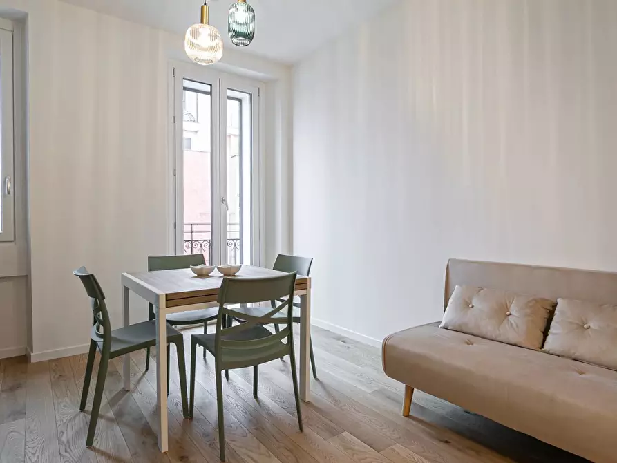 Immagine 2 di Casa trifamiliare in affitto  in Via Ravenna, 14 a Milano