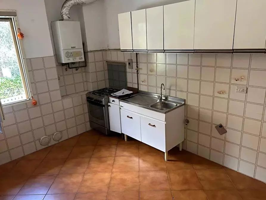 Immagine 4 di Casa trifamiliare in vendita  in Via G. Calsamiglia 2 a Ventimiglia