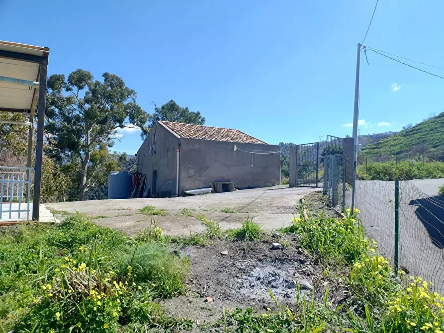 Immagine 21 di Terreno in vendita  in Contrada Bosco, roccavaldina, me a Condrò