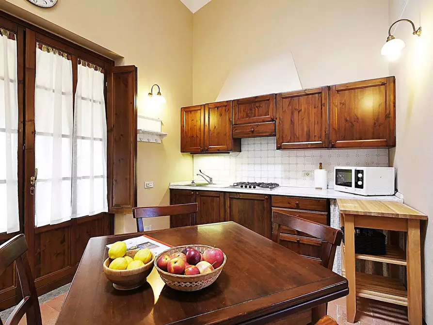 Immagine 3 di Casa trifamiliare in vendita  in Via Aurelia Sud, 55 a San Vincenzo