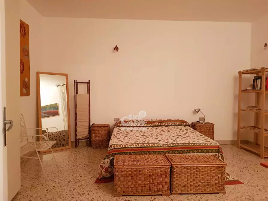 Immagine 17 di Casa trifamiliare in affitto  a Marsala