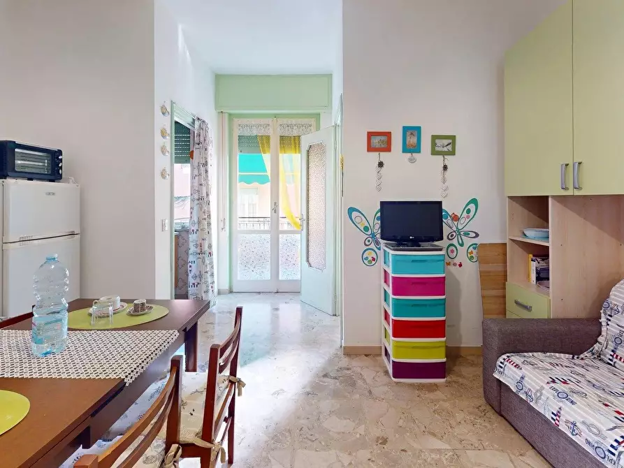 Immagine 12 di Casa trifamiliare in vendita  in Corso Leonardo da Vinci 6 a Borghetto Santo Spirito