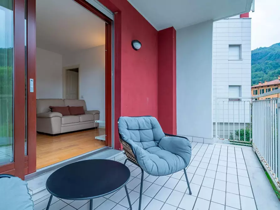 Immagine 12 di Casa trifamiliare in vendita  in Via Bellinzona, 266a a Como