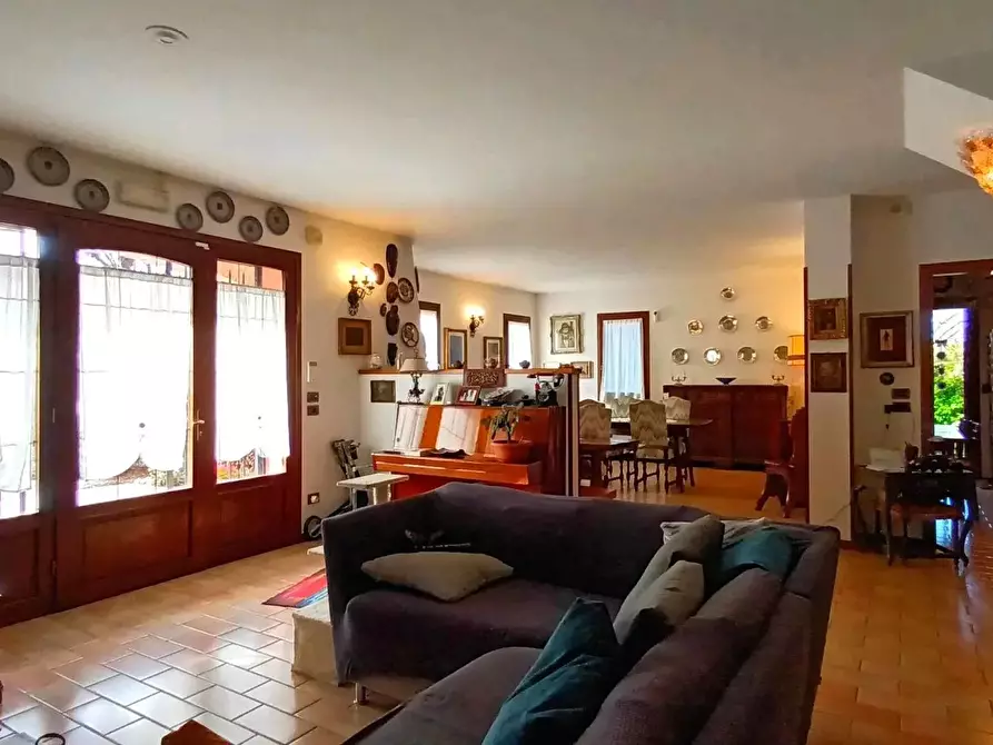 Immagine 26 di Terreno edificabile in vendita  a Refrontolo