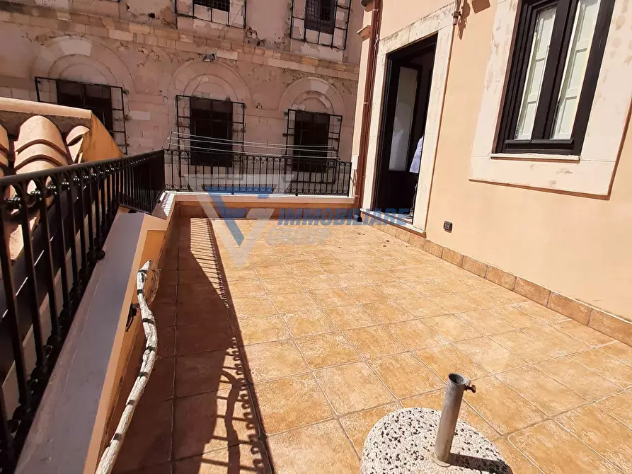 Immagine 1 di Casa trifamiliare in vendita  in vicolo Bagnara a Siracusa