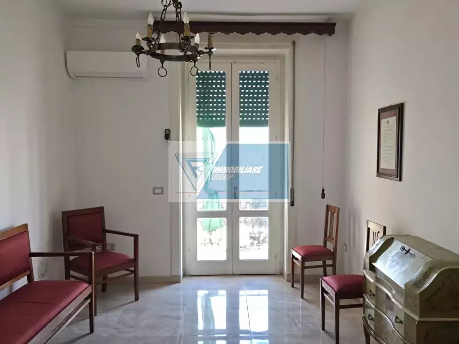 Immagine 4 di Casa trifamiliare in vendita  a Noto