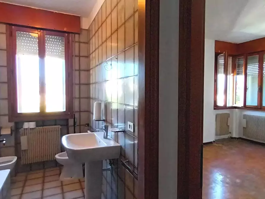 Immagine 17 di Casa trifamiliare in vendita  a Conegliano