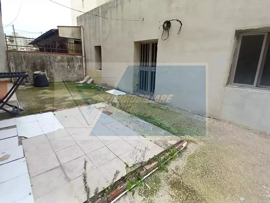 Immagine 28 di Casa trifamiliare in vendita  in Via Cassaro, 11 a Siracusa