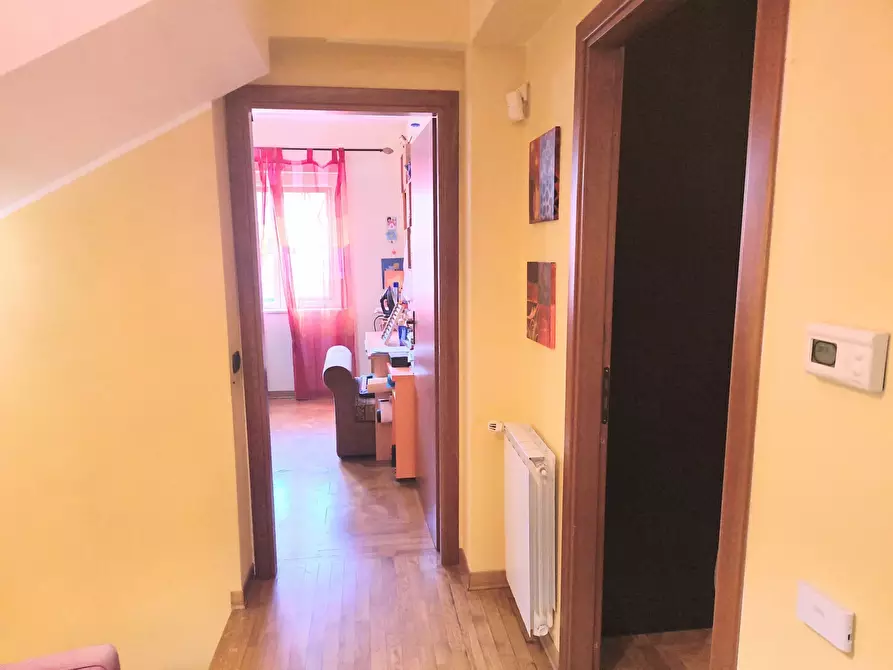 Immagine 19 di Casa trifamiliare in vendita  in Via delle Mimose, 9 a Messina