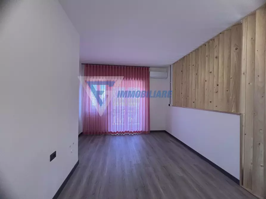 Immagine 5 di Casa trifamiliare in vendita  in via testaferrata a Siracusa