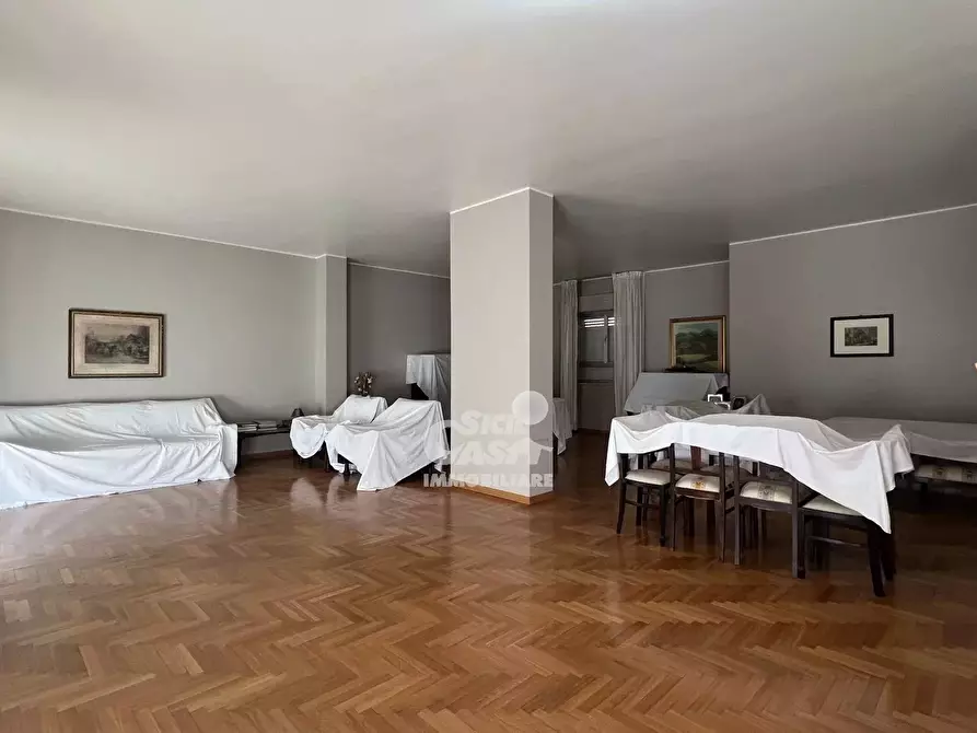 Immagine 4 di Casa trifamiliare in vendita  a Marsala