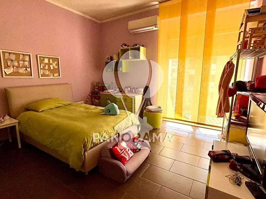 Immagine 11 di Casa trifamiliare in vendita  in Via Raffaello a Palermo