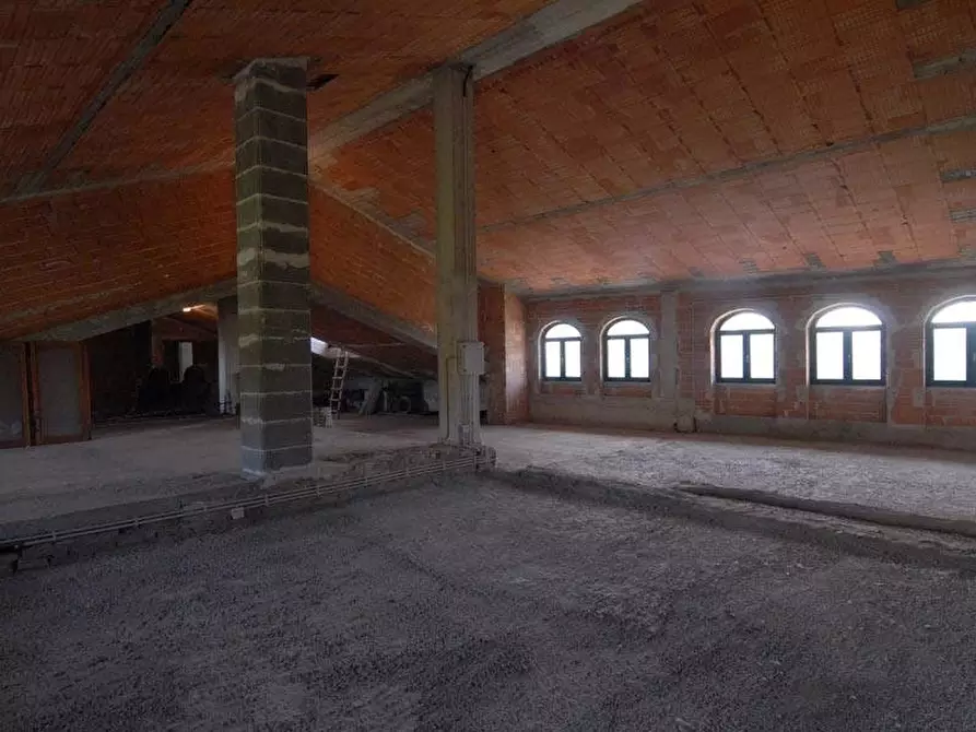 Immagine 14 di Terreno edificabile in vendita  a Barolo