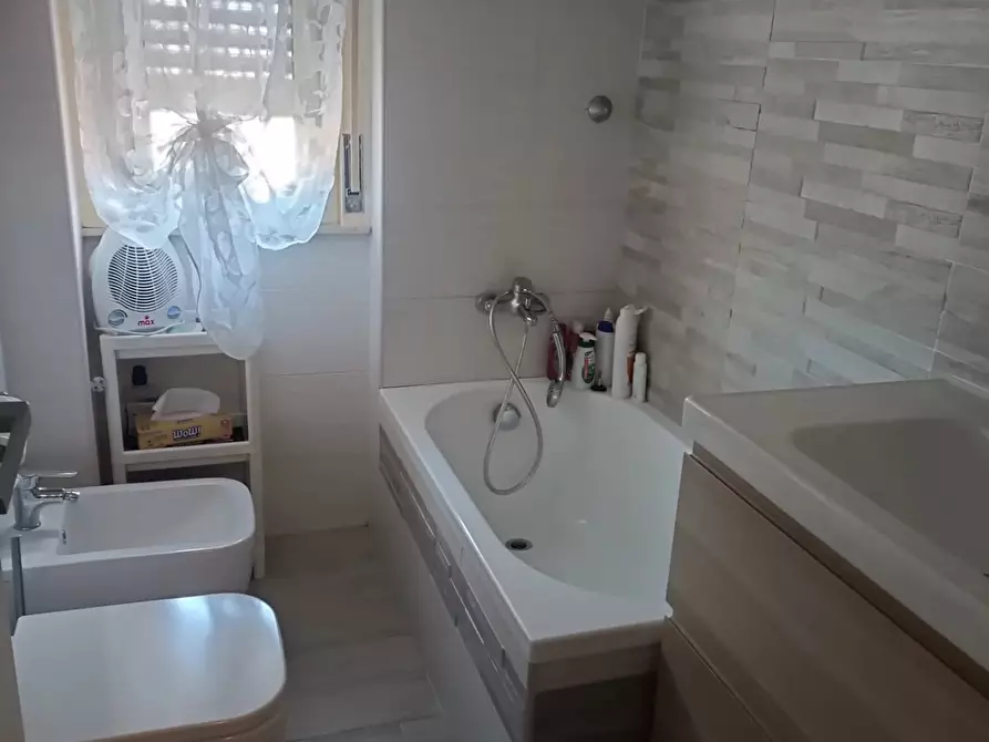 Immagine 10 di Casa trifamiliare in vendita  in Via Gaetano Oliva, 6 a Messina