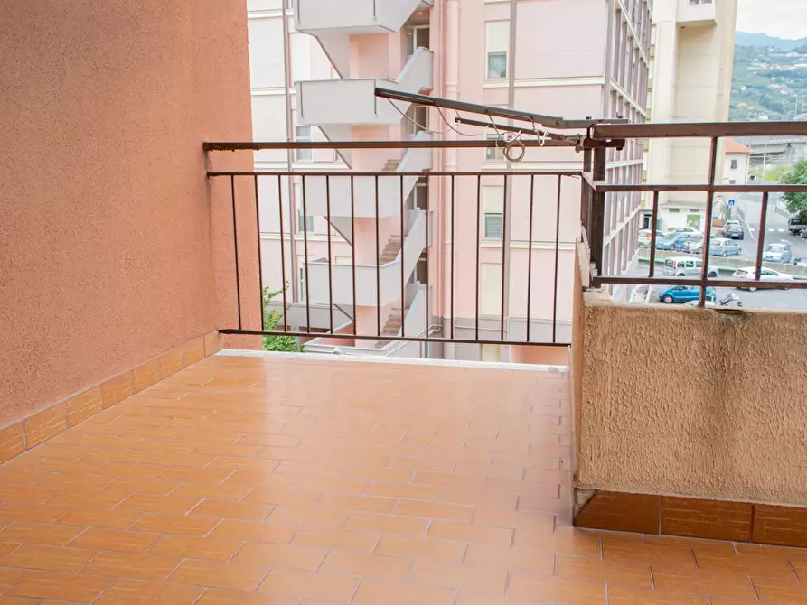 Immagine 29 di Casa trifamiliare in vendita  a Ventimiglia