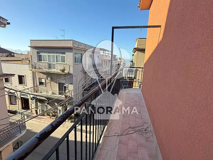 Immagine 13 di Casa trifamiliare in vendita  in Via Duca D'Aosta a Balestrate