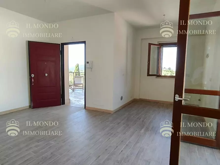 Immagine 7 di Castello in vendita  in Viale Tivoli a Palombara Sabina