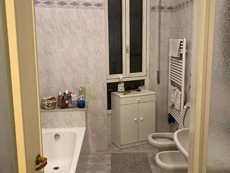 Immagine 53 di Casa trifamiliare in affitto  in Via Eugenio Carpi 38 a Milano