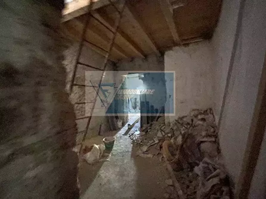 Immagine 37 di Casa trifamiliare in vendita  a Siracusa