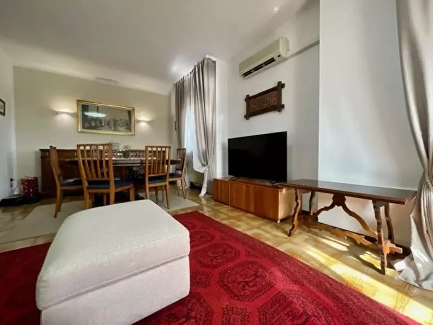 Immagine 1 di Casa trifamiliare in vendita  a Conegliano