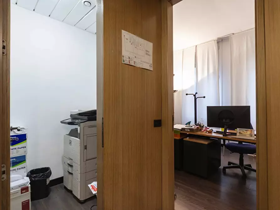 Immagine 28 di Castello in affitto  in Via Spadari a Milano