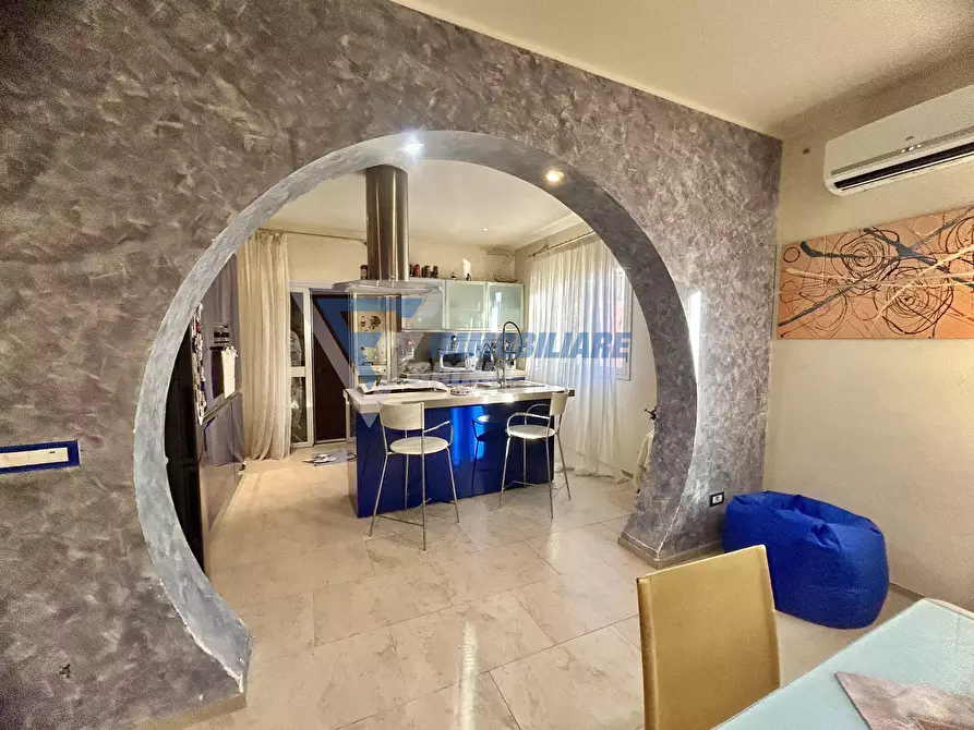 Immagine 8 di Casa trifamiliare in vendita  in Via Monte Pellegrino a Siracusa