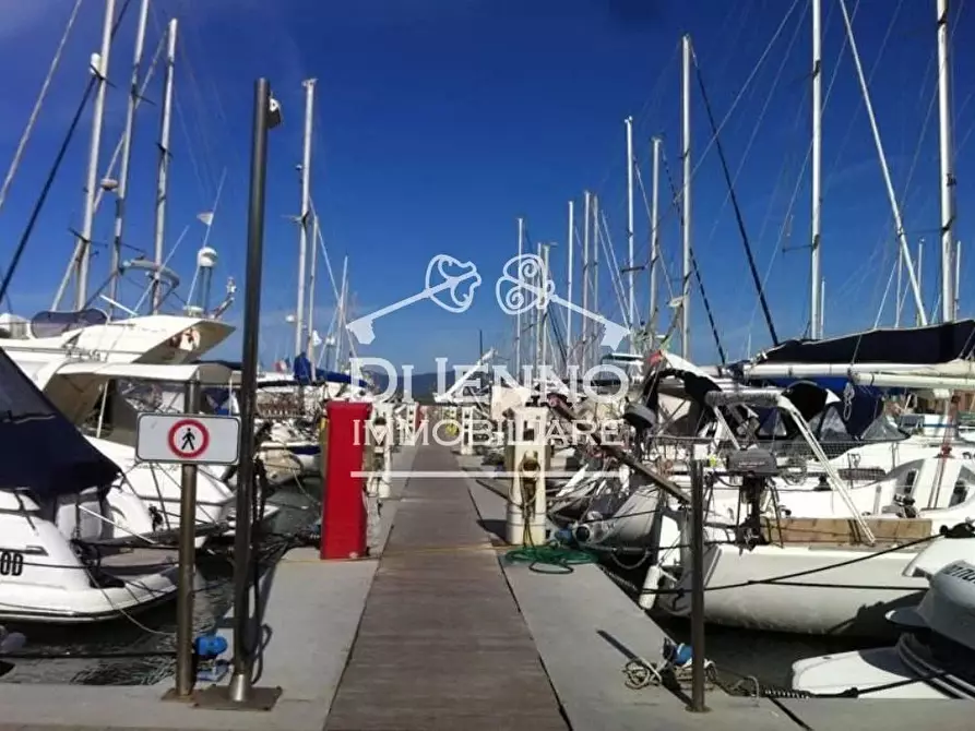 Immagine 4 di Negozio in vendita  in Marina di Grosseto a Grosseto