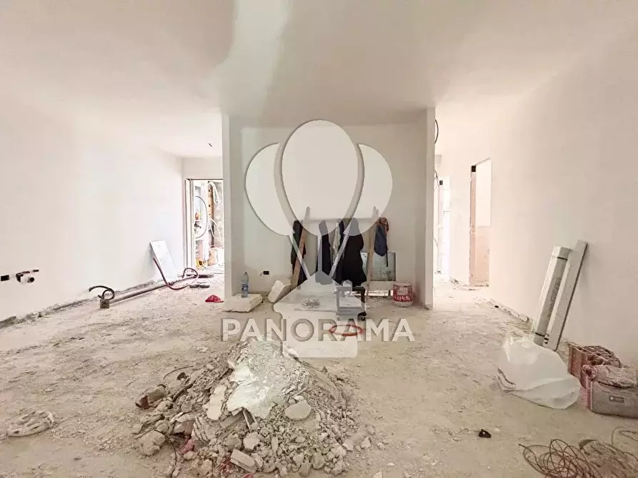 Immagine 16 di Casa trifamiliare in vendita  in Via Allegrezza a Alcamo