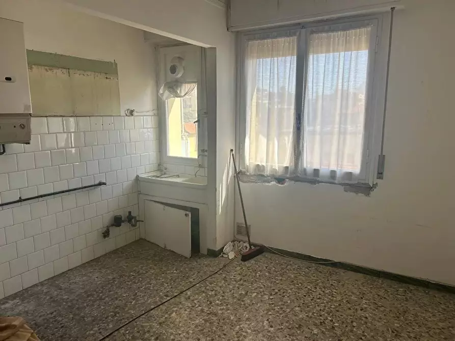 Immagine 11 di Casa trifamiliare in vendita  in Via Vittorio Emanuele II a Bordighera