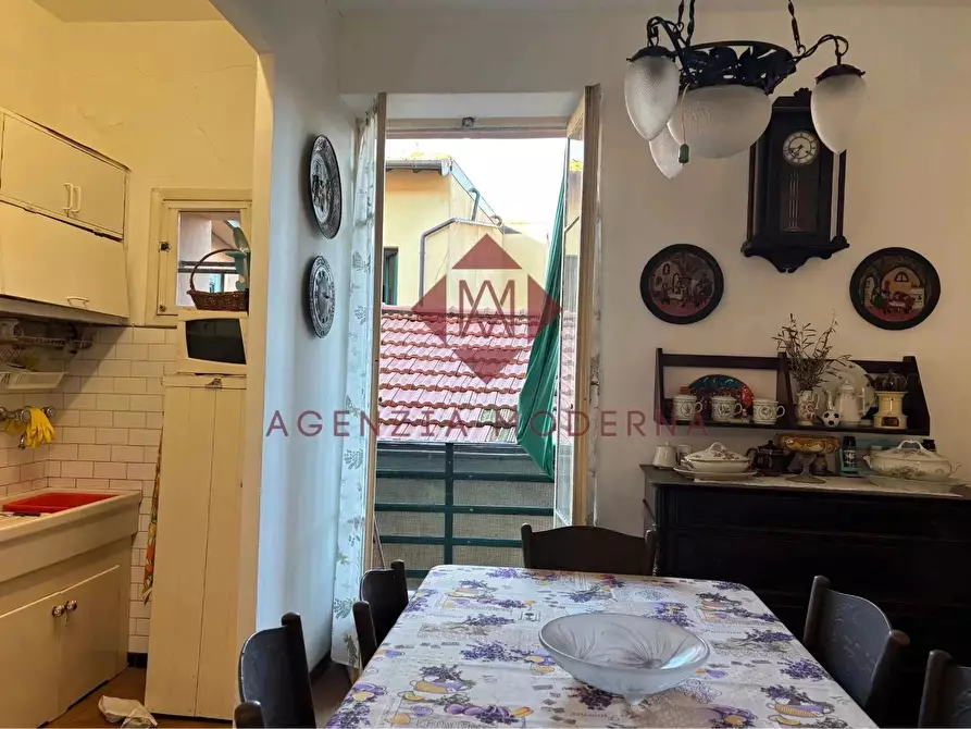 Immagine 13 di Casa trifamiliare in vendita  in Via Ernesto Chiappori, 8 a Ventimiglia