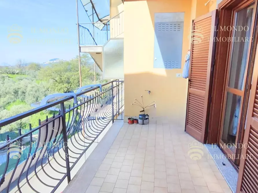 Immagine 16 di Casa trifamiliare in vendita  a Casape