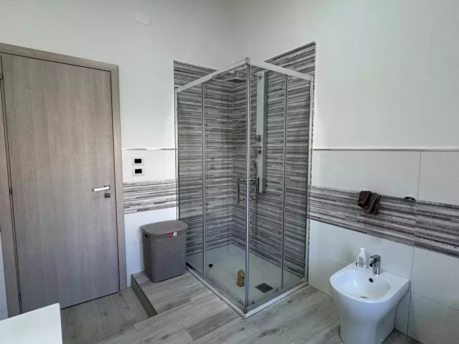 Immagine 12 di Casa trifamiliare in vendita  in Via XXIV Maggio, 74e a Cosenza