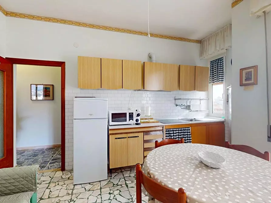 Immagine 4 di Casa trifamiliare in vendita  in Via Ponti 3. a Borghetto Santo Spirito