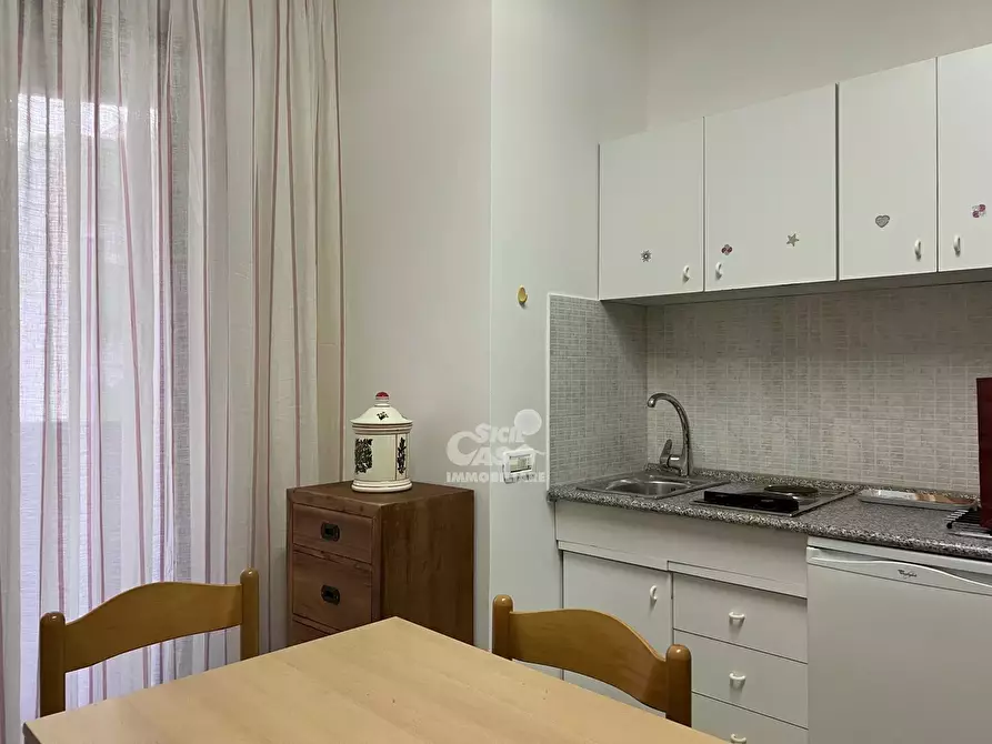 Immagine 5 di Casa trifamiliare in affitto  a Marsala