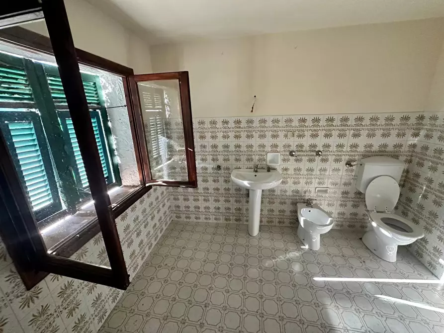 Immagine 9 di Terreno edificabile in vendita  in Case Zanin, 12 a Ventimiglia